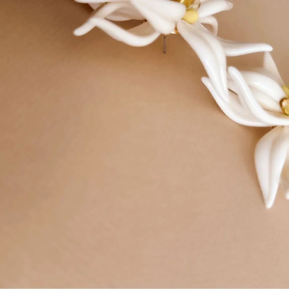 Flower statement earrings S836 - Picture 4 of 5